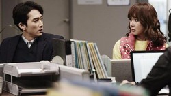 Song Seung Heon dan Uhm Jung Hwa Bakal Reuni di Drama Baru 'My Precious Star'
