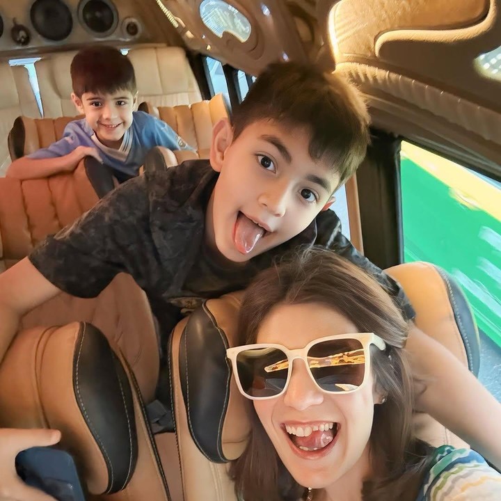 <p>Hal tersebut diketahui langsung melalui beberapa <em>postingan</em> Carissa dengan kedua putranya di media sosial. Tak jarang netizen meramaikan kolom komentar dengan pujian untuk anak-anaknya. (Foto: Instagram @carissa_puteri)</p>