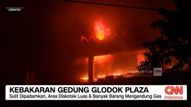 VIDEO: Kebakaran Gedung Glodok Plaza