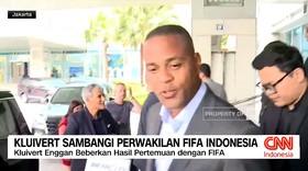VIDEO: Kluivert Sambangi Perwakilan FIFA Indonesia