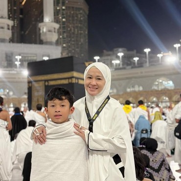 Okie Agustina Minta Maaf ke Anak soal Perceraian dengan Gunawan Dwi Cahyo