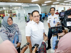 Pj Gubernur Jatim Tegaskan Tak Ada Aktivitas Ekonomi di HGB Laut Sidoarjo