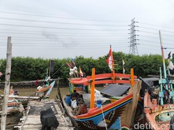 Pahitnya Darma Jadi Nelayan, Kapal Raib-Hidup Bersandar di Tengkulak