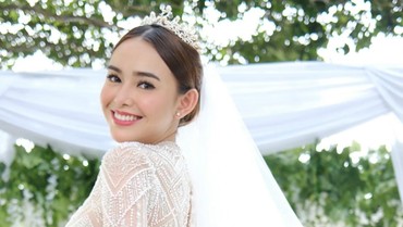img-title Bukan Muslim, Penampilan Amanda Manopo Pakai Hijab & Gamis Saat Bukber Disorot