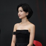 7 Inspirasi Gaya Rambut Pendek ala Kim Tae Ri, Cantik dan Elegan!