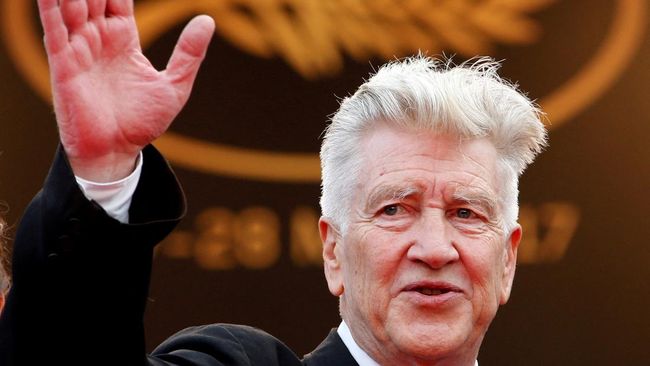 Hollywood berduka sutradara legendari David Lynch meninggal dunia pada Kamis (16/1) waktu AS.