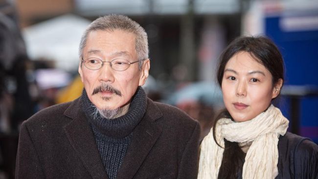 Hong Sang-soo dan Kim Min-hee bakal punya anak pertama di luar pernikahan setelah sembilan tahun pacaran.
