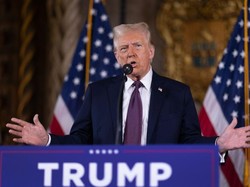 Video: Momen Joe Biden Menyapa Donald Trump di Gedung Putih