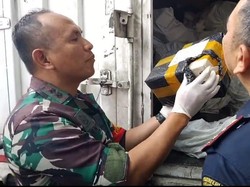 TNI AL Gagalkan Penyelundupan Rokok Ilegal Senilai Rp 500 Juta di Suramadu