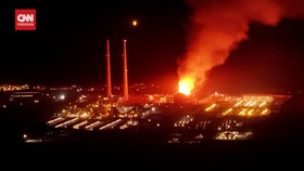 VIDEO: Horor Kebakaran di Pembangkit Listrik California