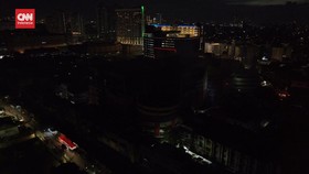VIDEO: 4 Tewas saat Kebakaran Glodok Plaza, 11 Orang Masih Dicari
