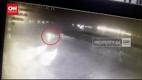 VIDEO: Momen CCTV Rekam Mobil Pensiunan Jenderal TNI Tercebur ke Laut