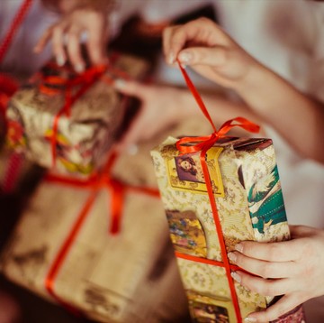 Sambut Imlek, 6 Ide Hampers untuk Teman yang Akan Buat Mereka Terkesan