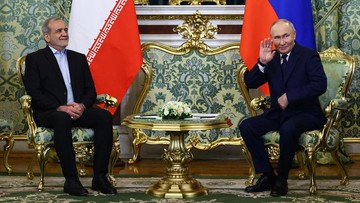 Putin Bertemu Presiden Iran di Sela-sela KTT SCO China