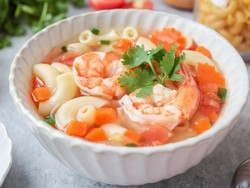 Resep Sup Makaroni Udang yang Gurih Lezat Kaldunya
