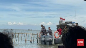 TNI AL Pasang Badan Jika Ada Protes soal Pembongkaran Pagar Laut