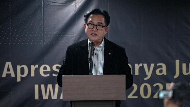 Pemerintah hargai enam Lembaga HAM bentuk tim independen menyelidiki kekerasan saat gelombang demo Agustus, tapi itu beda dengan TGPF yang harus pakai keppres.