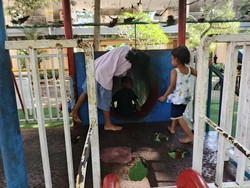 Fasilitas Bermain Anak di Twin Tower Jembrana Rusak Parah-Membahayakan