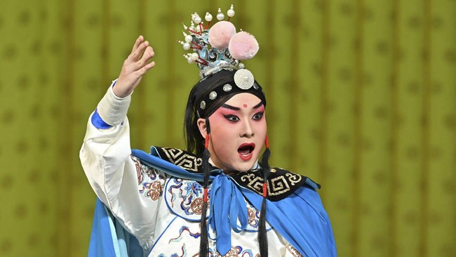 FOTO: Menyaksikan Pentas Drama Opera Peking di Beijing China