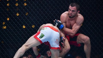 Berita Olahraga Terkini CNN Sport : Umar Nurmagomedov Dituduh Dapat Jalan Pintas UFC karena Saudara Khabib