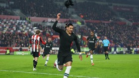 Hasil Liga Inggris: Nunez Brace, Liverpool Gebuk Brentford 2-0