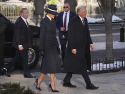 Gayanya Paling Dinanti di Inaugurasi, Melania Trump Pilih Desainer Independen