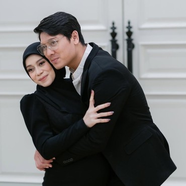 Rizky Billar dan Lesti Kejora Umumkan Kelahiran Anak Kedua