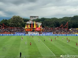 Semen Padang Vs Bali United: Bermain 10 Orang Kabau Sirah Dibantai 1-5