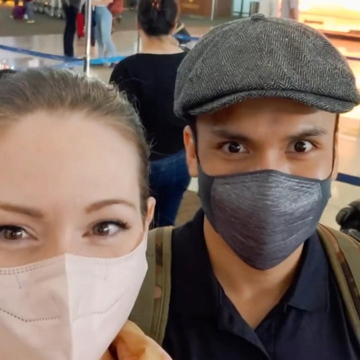 <p>Sang istri merayakan hari spesial mereka dengan mengunggah beberapa foto kebersamaannya dengan Randy. Ia pun menuliskan kata-kata manis yang menyentuh hati. (Foto: Instagram@cfrank3030)</p>