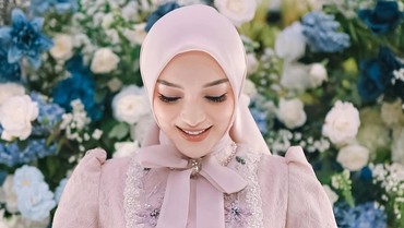 img-title Doa dan Harapan Zaskia Gotik untuk Anak Laki-laki Pertama