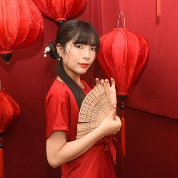 Jangan Sampai Salah Kostum! Ini 4 Aturan Berbusana saat Imlek yang Wajib Kamu Ikuti