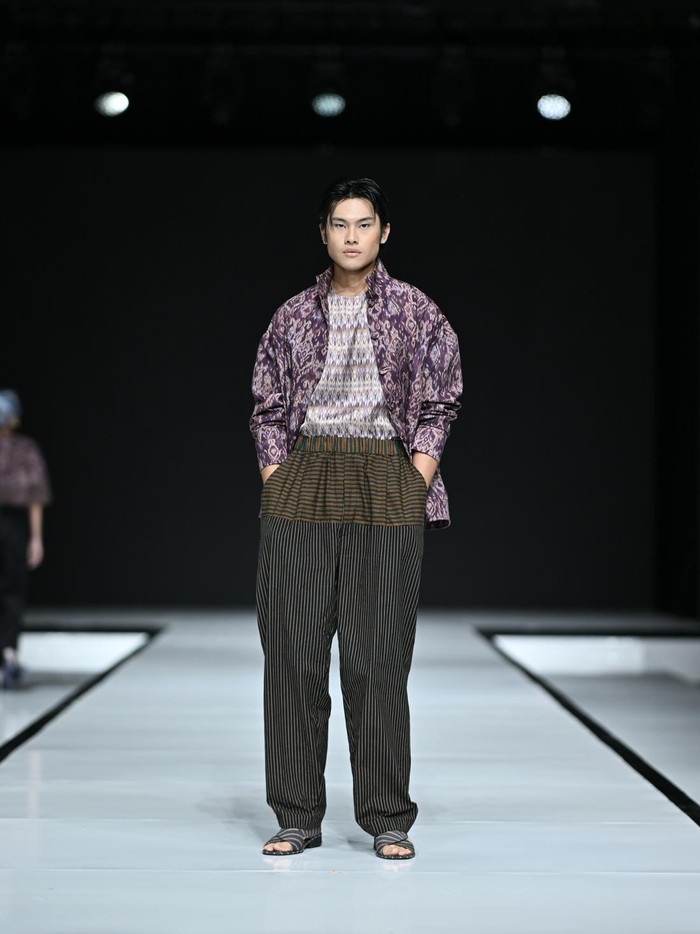 Koleksi ready-to-wear terdiri dari busana pria, wanita, dan anak-anak, dibuat menggunakan material kapas Amerika berkualitas yang cocok untuk iklim tropis seperti Indonesia/ Foto: Dok. Garis Poetih