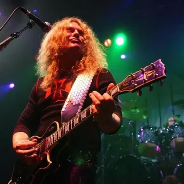 Gitaris Legendaris John Sykes Meninggal Dunia