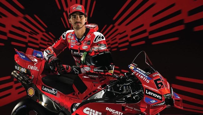 Pembalap Ducati Francesco Bagnaia menegaskan menolak jadi 'pembalap kotor' dalam MotoGP 2025 mendatang dan memilih sebagai pria sejati.