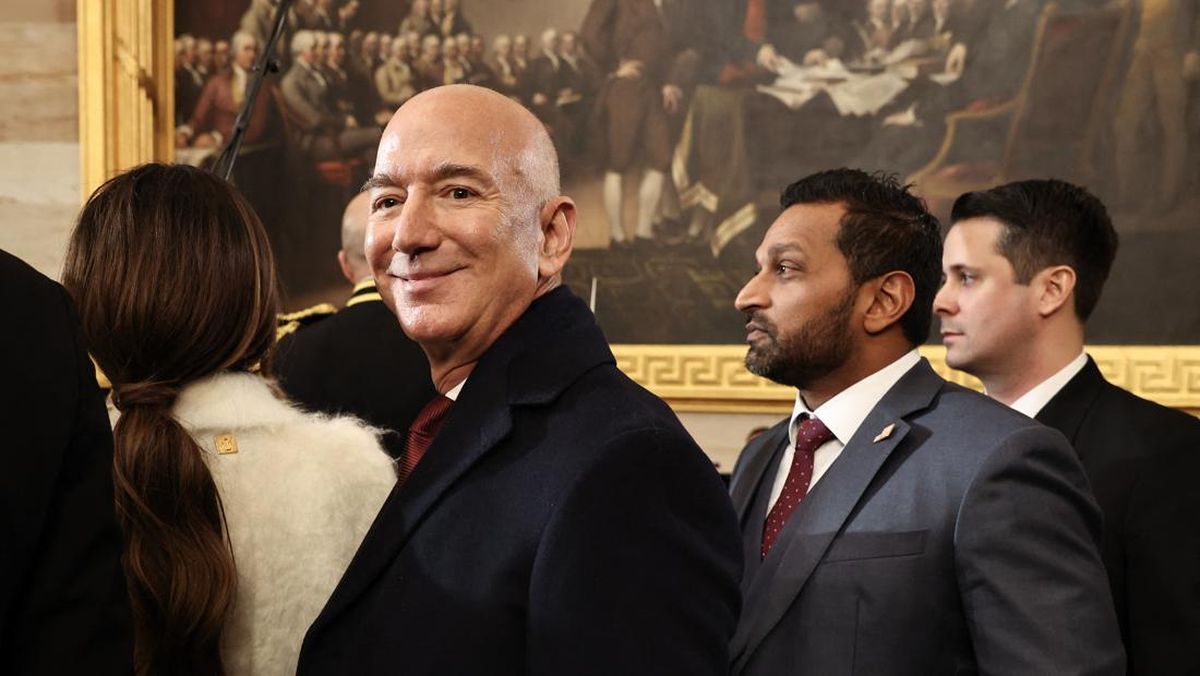 FOTO: Musk, Zuckerberg, Bezos Kompak Hadiri Pelantikan Trump