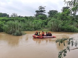 Hilang Usai Pamit Cari Rumput, Jaenudin Diduga Tenggelam di Sungai Ciberes