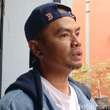 Wendi Cagur Dilarikan ke Rumah Sakit, Ngeluh Dada Terasa Sakit