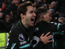 Napoli Incar Darwin Nunez dan Federico Chiesa dari Liverpool