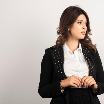 img-title 5 Perilaku Sepele yang Justru Menunjukkan Kelas dan Keanggunan Perempuan