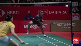 FOTO: Gregoria Menang Mudah di Partai Pembuka Indonesia Masters 2025