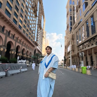 Terpopuler: Cerita Salat Jumat Ivan Gunawan hingga Pemakaman Mat Solar