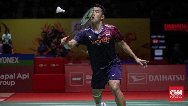 Jonatan Christie lolos ke perempat final Indonesia Masters 2025 usai mengalahkan Lin Chun Yi di Istora Senayan, Kamis (23/1).