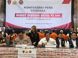 Video: Polri Ungkap Status Atta Halilintar Cs di Kasus Robot Trading Net89