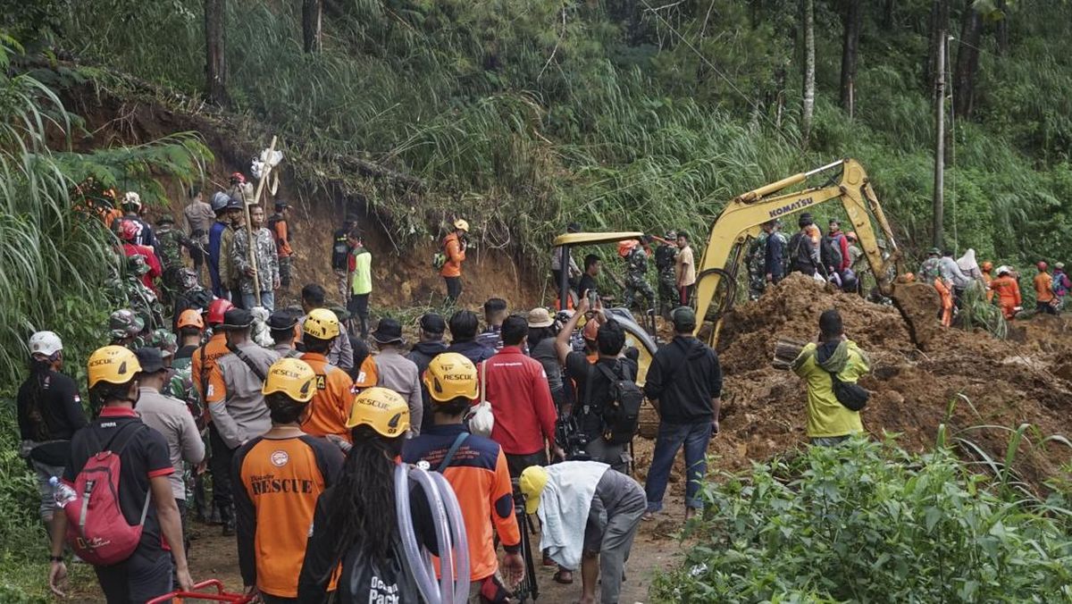 Korban Tewas Longsor Pekalongan Bertambah Jadi 22 Orang, 4 Hilang