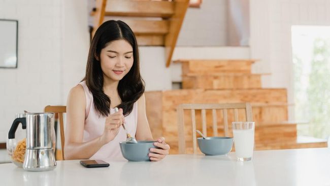 7 Menu Sarapan yang Bisa Bantu Mengurangi Kecemasan, Siapkan untuk Besok!
