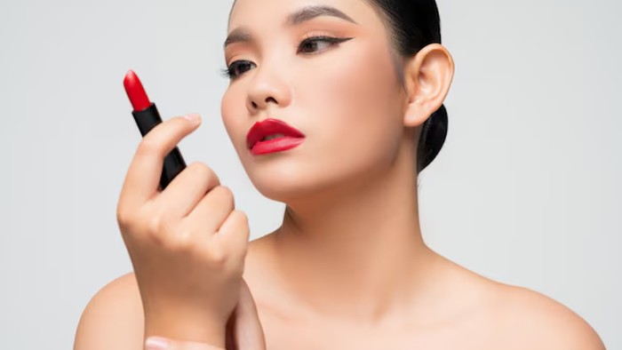 BeauPicks: Rekomendasi Lip Product Lokal Warna Merah untuk Makeup Spesial Imlek