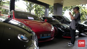 FOTO: Kilau Mobil Mewah dan Uang 52 M di Kasus Investasi Bodong NET89