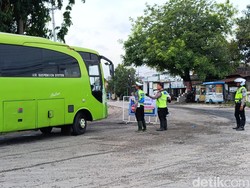 Jalur Semarang-Purwodadi Masih Ditutup Imbas Banjir Kebonagung Demak