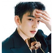 Jadi Pictorial Pertama Setelah Selesai Wamil, Jinyoung GOT7 Lakukan Pemotretan Bersama THE STAR
