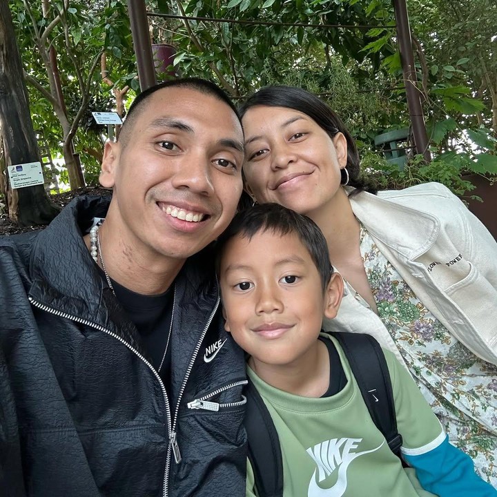 <p>Kebahagiaan Rayi dan sang istri juga semakin bertambah dengan kehadiran anak laki-laki yang diberi nama Budi Abdulkadir Putra. Kini, sang putra sudah berusia 8 tahun, lho, Bunda. (Foto: Instagram@rayiputra26)</p>
